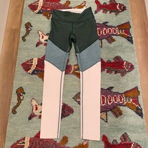 Outdoor Voices Women’s 7/8 Springs Athletic Leggings